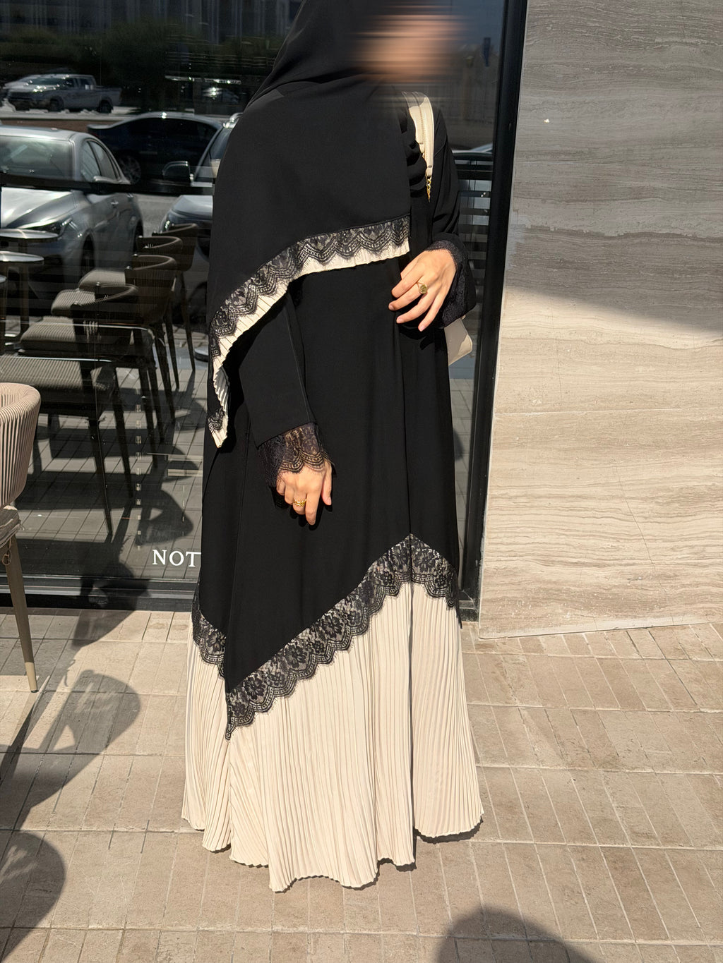 Layal Beige