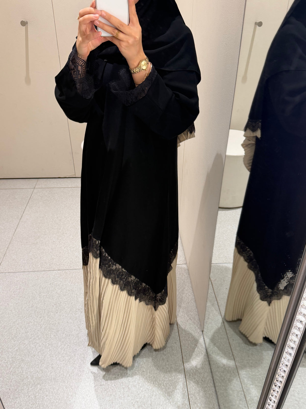 Layal Beige