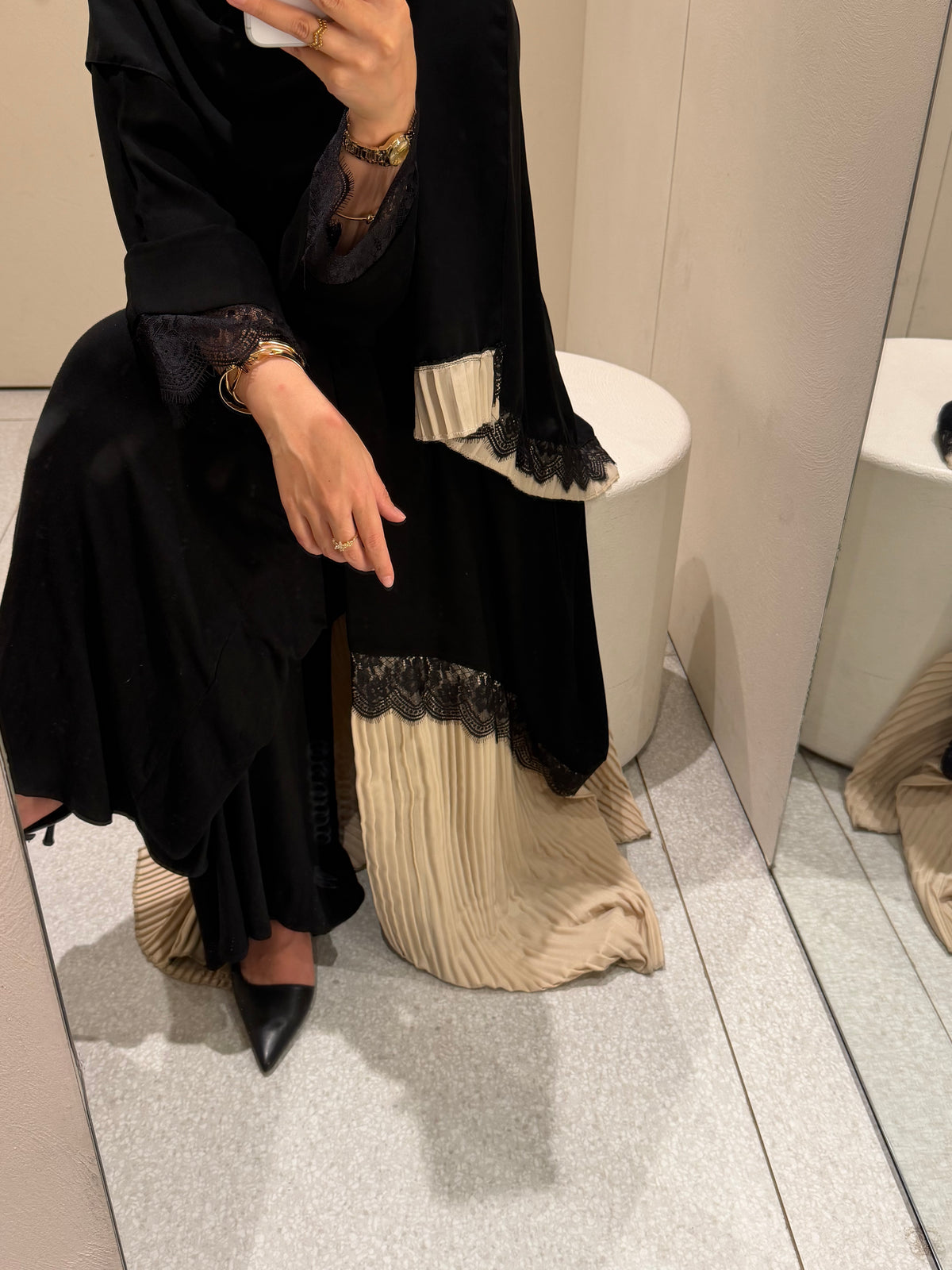 Layal Beige